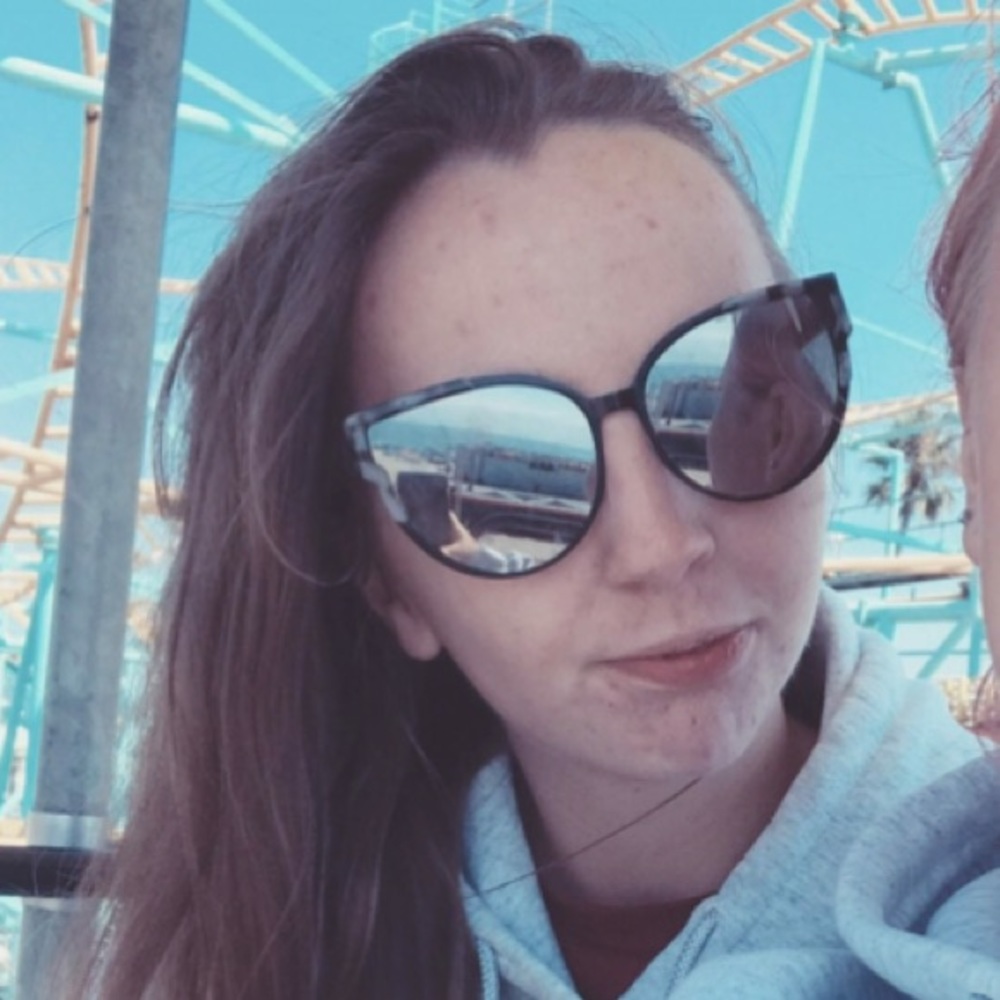 Meet your Posher, Nicole